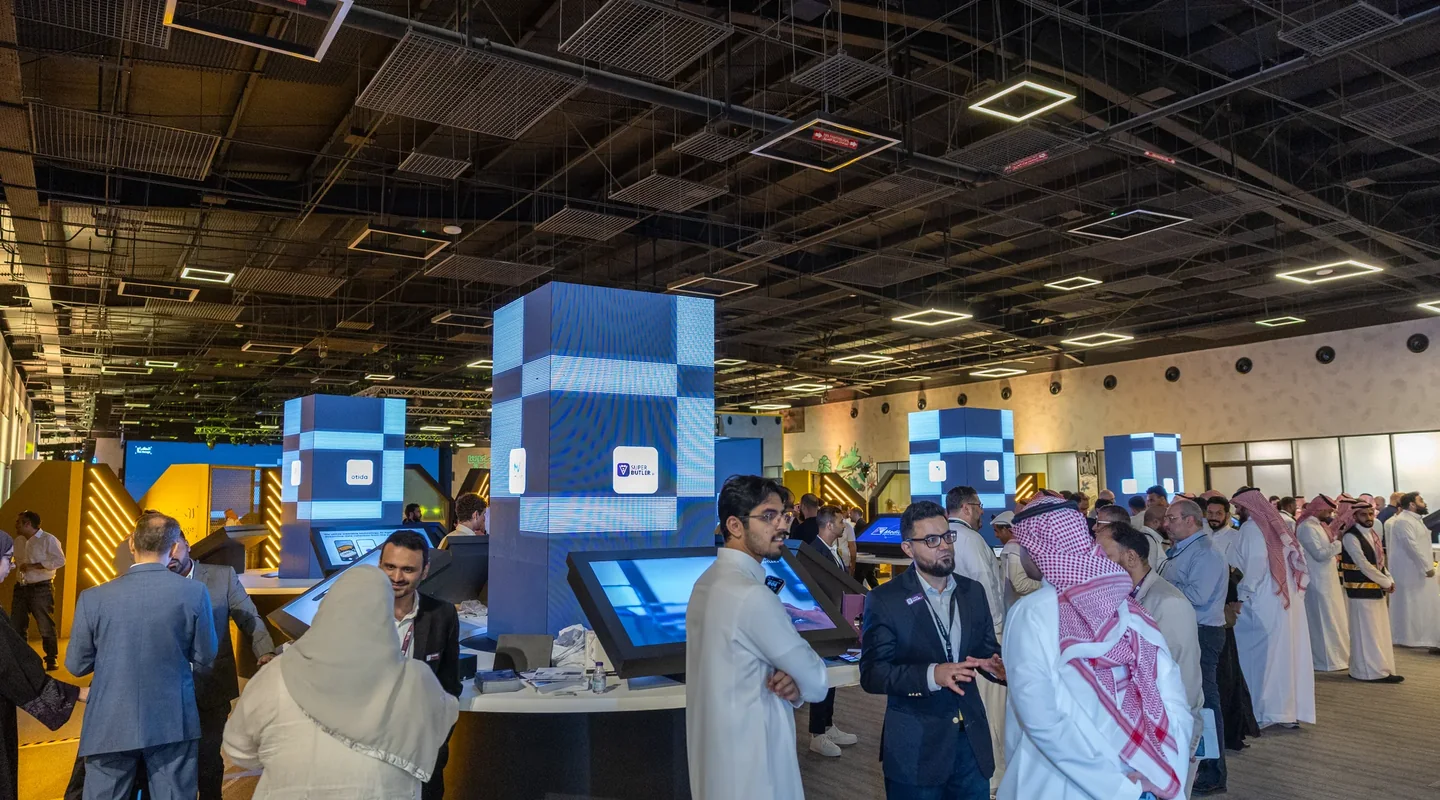مسرعات الأعمال